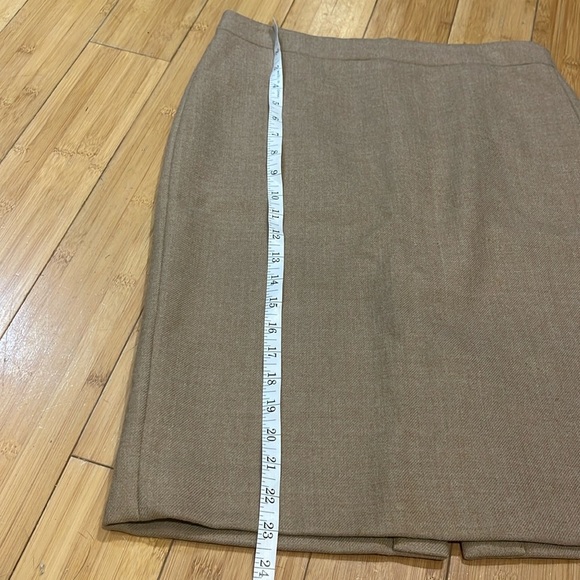 J.Crew No. 2 Pencil Wool Skirt- Camel ✨ - Picture 4 of 12